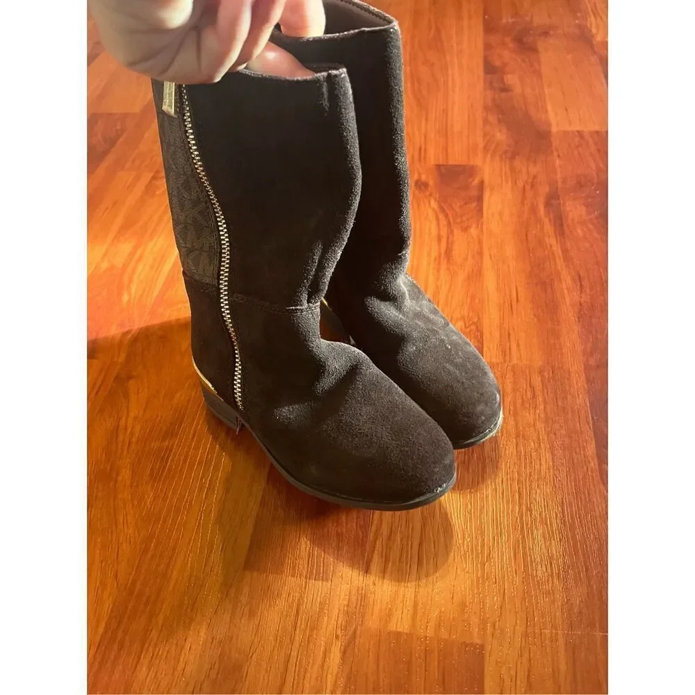 NWOT Girls Michael Kors, Finley Makysa Boots Size 9